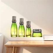 Imballaggio cosmetico in vetro riciclato